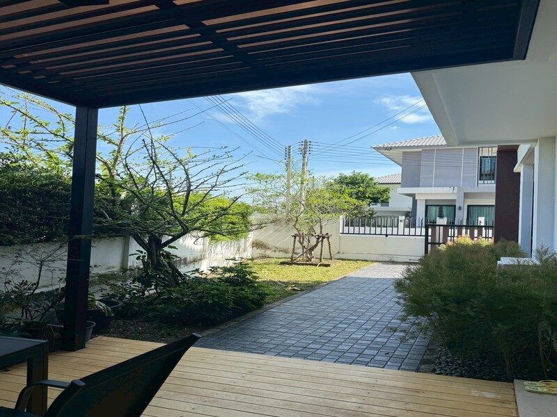 ให้เช่าบ้านเดี่ยว 2 ชั้น ใกล้โรบินสันบ้านฉาง ระยอง พร้อมเฟอร์นิเจอร์ครบ รูปที่ 2