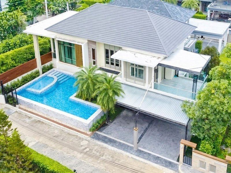 ใกล้ MRTไทรม้า 500ม. คฤหาสน์ Pool Villa หรู 2 ชั้น 5นอน 6น้ำ 132 ตร.ว. 500 ตร.ม. ใกล้ตลาดสดท่าอิฐ 1.5 กม