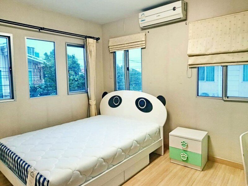 สายสีเหลืองศรีด่าน 650ม.เมกา บางนาโลตัส คลองปลัดเปรียง 600ม. บ้าน ให้เช่า2ชั้น4นอน รูปที่ 2