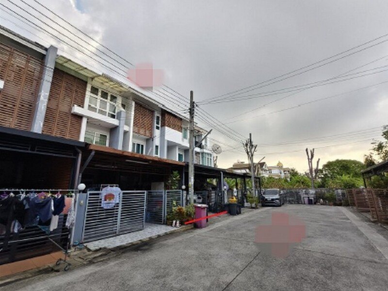 ขาย ทาวน์เฮ้าส์ โครงการบ้านธรรมชาติ เพชรเกษม ถนนเพชรเกษม กรุงเทพมหานคร รูปที่ 2