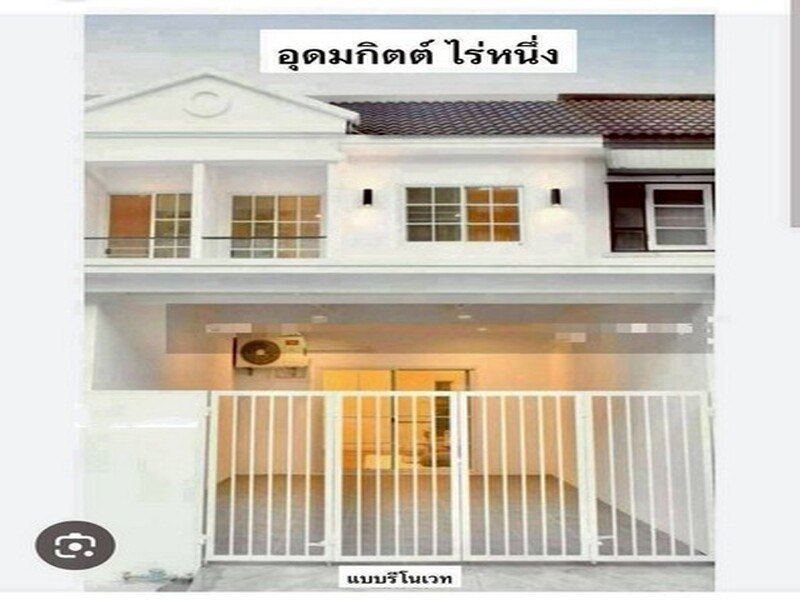 ขายทาวน์เฮ้าส์ ใกล้เครือสหพัฒน์ ไร่หนึ่ง หนองขาม ศรีราชา ชลบุรี FP-H02072