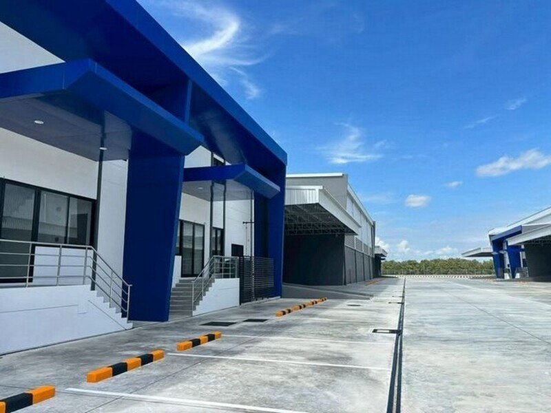 ให้เช่าคลังสินค้า Free Zone 1,807 - 15,000 ตร.ม. สูง 10 เมตร  บางนา-ตราด อ.บางปะกง จ.ฉะเชิงเทรา