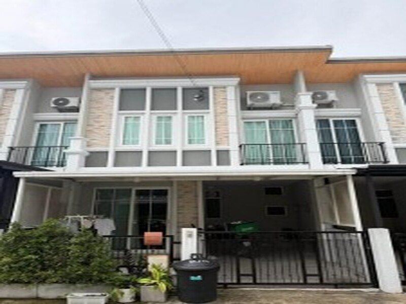 HR 10096 ให้เช่าทาวน์เฮ้าส์ 2 ชั้น โครงการ โกลเด้น ทาวน์ รามอินทรา วงแหวน คู้บอน