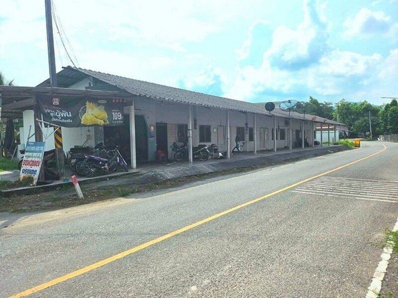 ขายที่ดินพร้อมหอพักบ้านบึงชลบุรี บนเนื้อที่ 1 ไร่ 1งาน 71 ตรว. พร้อมห้องแถว 10 ห้อง(ผู้เช่าเต็มทุกห้อง)