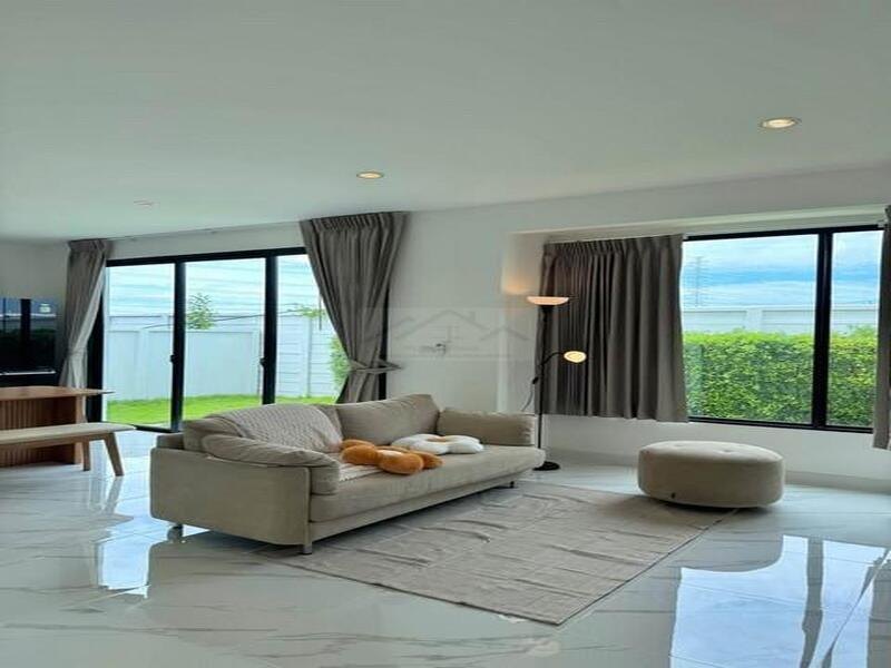 ให้เช่า บ้านแฝด หลังมุม โครงการ โคโม่ เบียงก้า บางนา Como Bianca สไตล์ Minimal Eco Living ใกล้เมกะบางนาและวงแหวนกาญจนา รูปที่ 2
