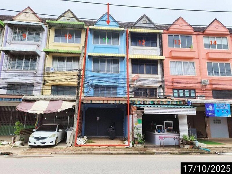 ขายอาคารพาณิชย์เมืองสุราษฎร์ธานี 3 ชั้น มีชั้นลอย  ถนนวิภาวดี
