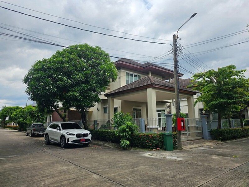 ขายถูก7.5ล้าน.บ้านแมกไม้ ออเงิน-วัชรพล หลังมุมรีโนเวทใหม่+ตกแต่งสวยพร้อมอยู่ รูปที่ 2