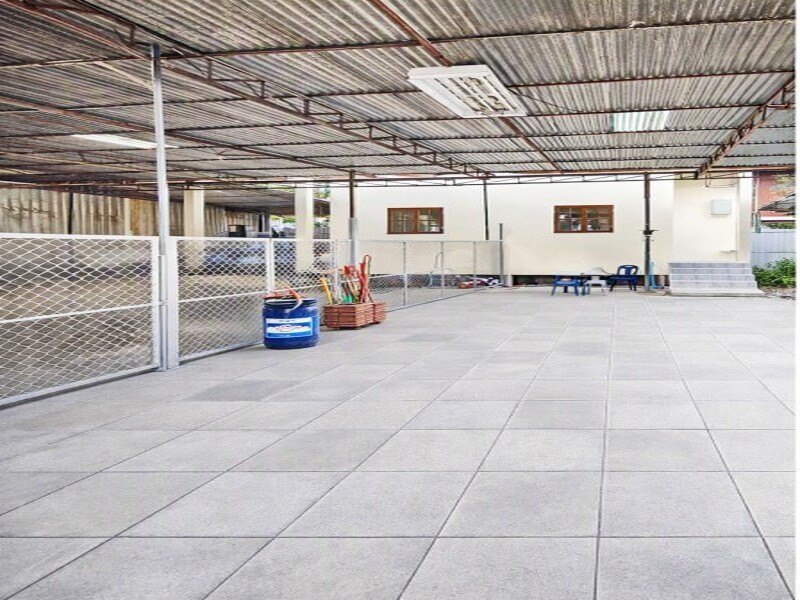 หมู่บ้านนักกีฬาแหลมทอง 300ม. ทับช้าง สะพานสูง 7-11 BIG-C บ้านแฝด 1-2นอน 1-2น้ำ  38-75 ตรว.  150-300 ตรม.