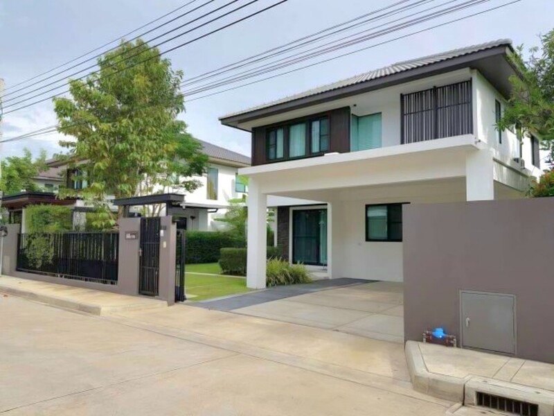 ให้เช่า หมู่บ้านมัณฑนา บางนา กม.7 ซอยราชวินิตบางแก้ว ใกล้เมกาบางนา 095-164-2956