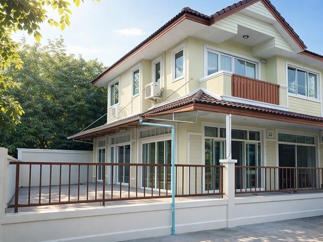 ให้เช่าบ้าน 2 ชั้นหลังมุม 40ตร.วา. รร.สารสาสน์วิเทศ สายไหม 1 กม. ตลาดวงศกร 1.4 กม. สุขาภิบาล 5 320ตร.ม.  เฟอร์ฯครบ 3 นอน 2 น้ำ