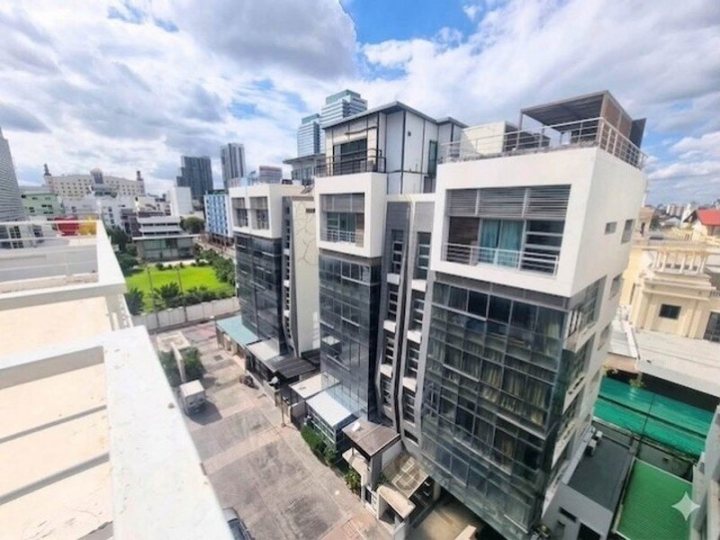 BH4257 ให้เช่าและขายอาคารสำนักงาน 5 ชั้น รัชดาภิเษก 18 ใกล้ MRT สุทธิสาร พื้นที่ใช้สอย 697 ตร.ม. พร้อมที่จอดรถ 5 คัน