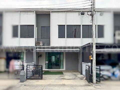 ทาวน์โฮม พลีโน่ ราชพฤกษ์ - รัตนาธิเบศร์ หน้าบ้านไม่ชนใคร สภาพดี พร้อมอยู่
