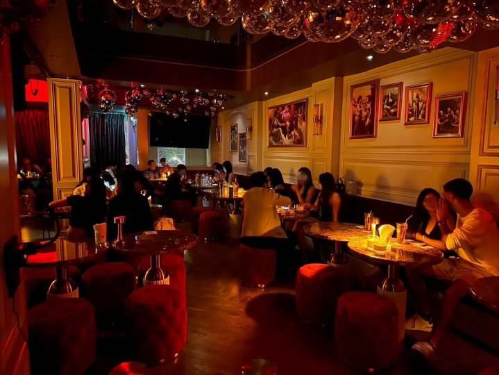 เซ้งโครงสร้างร้านคาเฟ่-อาหาร บ่อวิน ชลบุรี ติดRobinson อยู่ในโครงการ