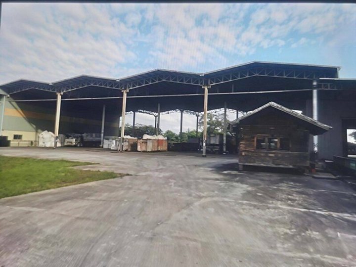 ขายโรงงาน เนื้อที่ประมาณ  13  ไร่ มีใบอนุญาต 105,106 ห้วยโป่ง ระยอง
