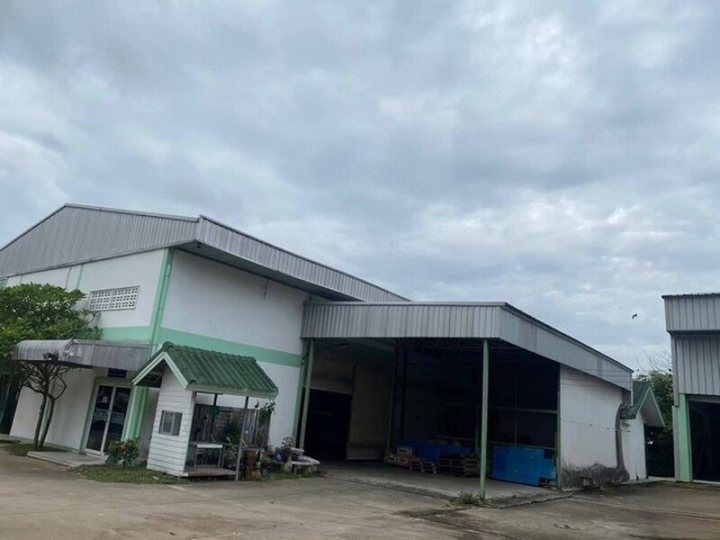 ขายโรงงานฉีดพลาสติก ขนาด 2 ไร่ ผังสีเหลือง ใกล้มอเตอร์เวย์ ศรีราชา ชลบุรี