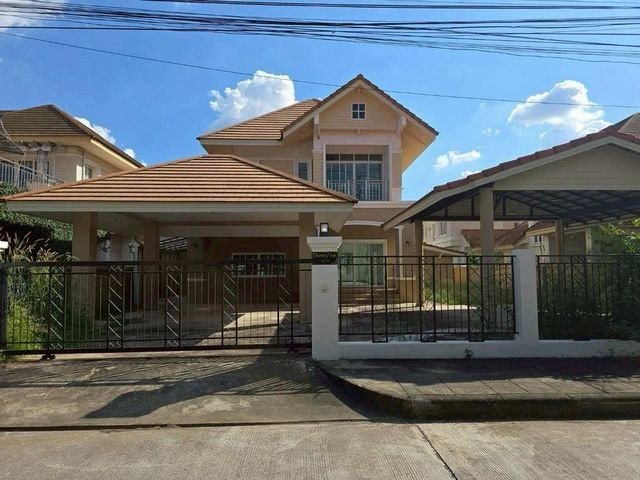 บ้านสวย ทำเลทอง ขาย 7.89 ล้าน #พิมุกต์4 #สันทราย บ้านเดี่ยว 2 ชั้น (สภาพเดิม) พื้นที่กว้าง เหมาะต่อเติมหรือรีโนเวท ใกล้เมือง เดินทางง่าย