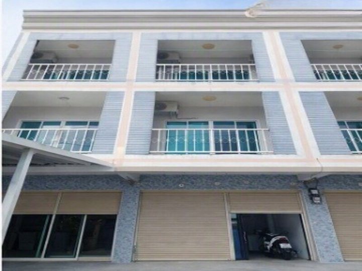 ตาก ให้เช่า ตึกแถว 3ชั้น 3 นอน 3น้ำ พร้อมแอร์ สนามบินแม่สอด 3.6กม. 20 ตร.วา. โรบินสันแม่สอด 1.1 กม.