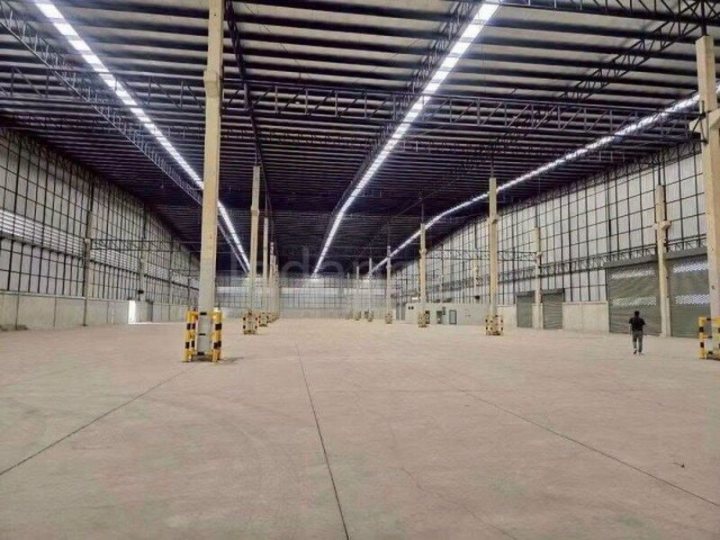 ให้เช่าโรงงาน โกดัง ขนาด 7,200 ตรม. บางละมุง ชลบุรี
