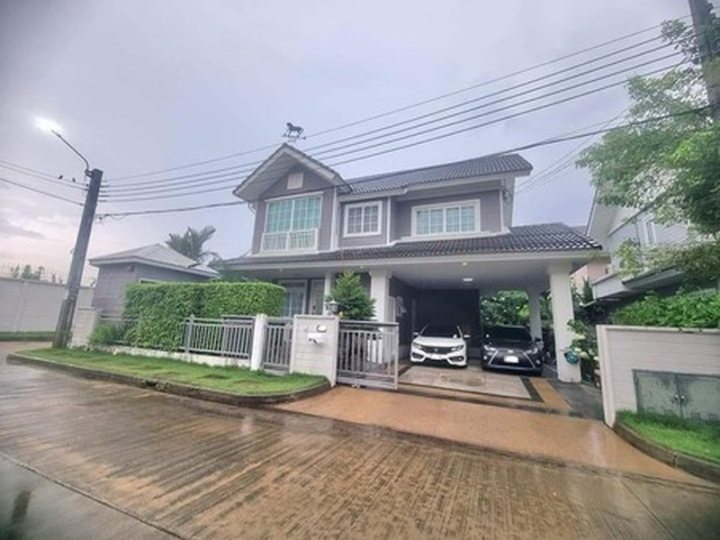 ขาย หมู่บ้านบุราสิริ ปัญญารามอินทรา ถนนเลียบคลองสอง หลังมุม TEL 095-164-2956