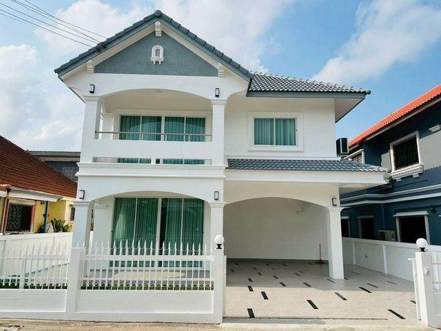 บ้านเดี่ยวพัทยา ซอยทุ่งกลม-ตาลหมัน หมู่บ้านคันทรีคลับ ตกแต่งพร้อมอยู่ FP-H01575