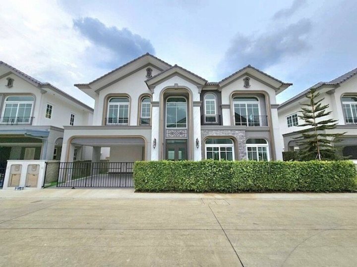 BH4212 ขายและให้เช่าบ้านเดี่ยว Grandio 2 วิภาวดี รังสิต 5 ห้องนอน บ้านหลังใหญ่ พร้อมอยู่ ใกล้สนามบินดอนเมือง และ Future Park Rangsit